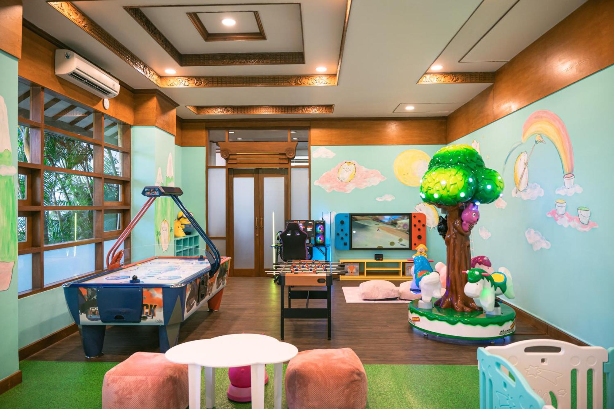 Bali Mandira Beach Resort&Spa Legian Esterno foto The Pokémon Cafe in Osaka, Japan