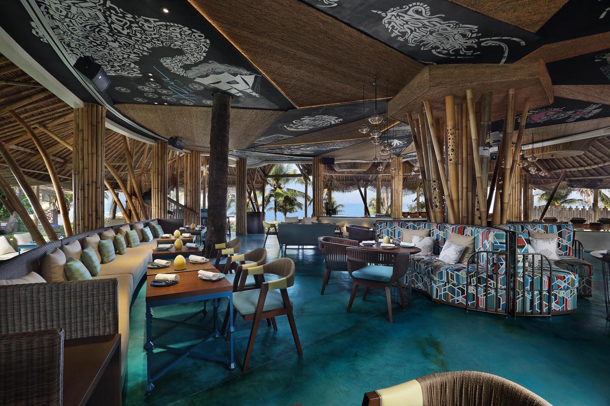 Bali Mandira Beach Resort&Spa Legian Esterno foto The interior of the restaurant