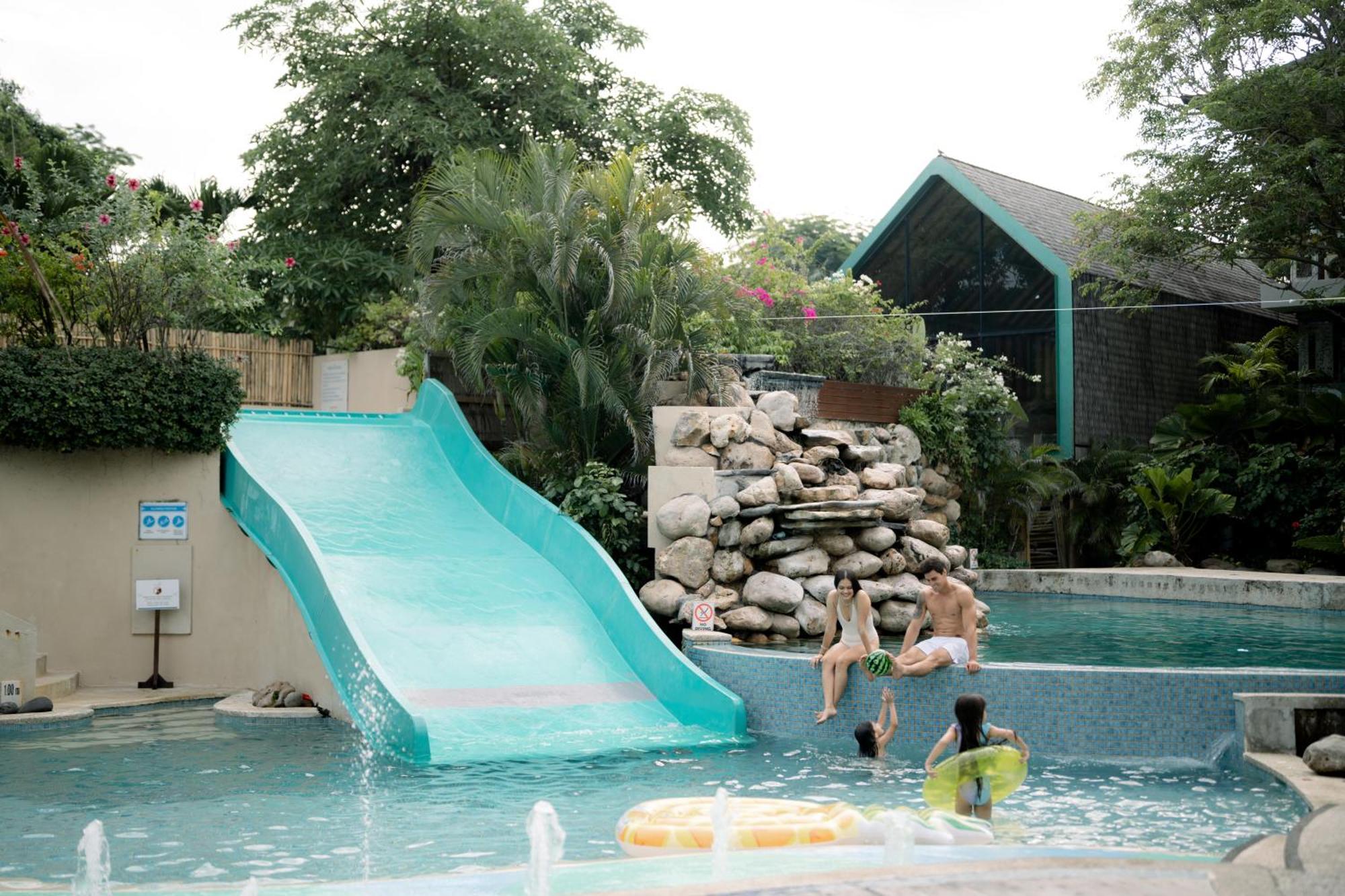 Bali Mandira Beach Resort&Spa Legian Esterno foto Water park